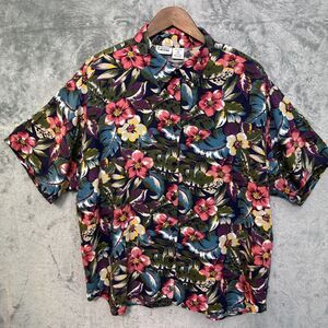 Capacity Woman Blouse 2x garden floral rayon vintage button shoulder pads tunic